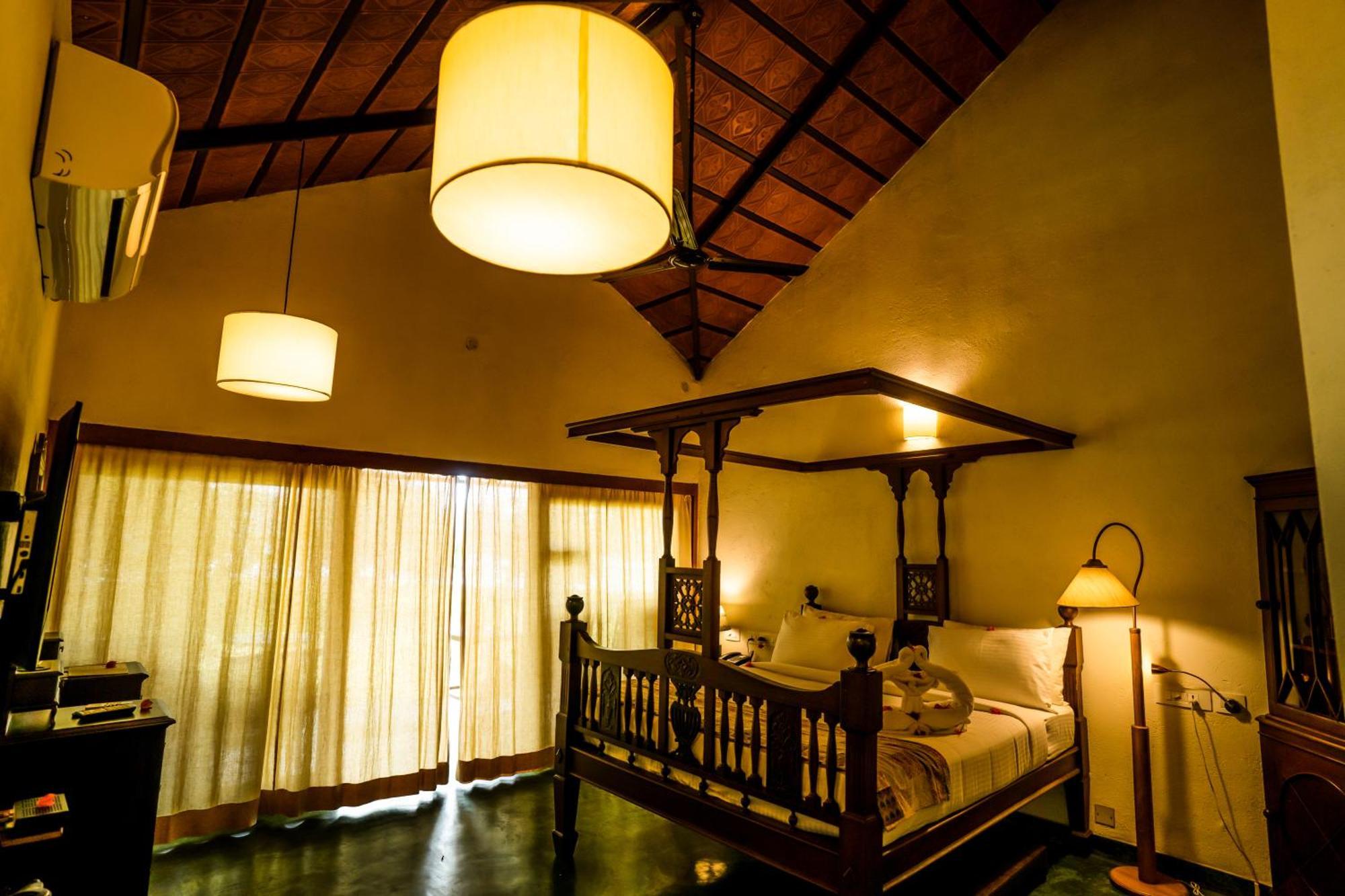 Cranganor History Cafe & Riverside Chateau North Paravur المظهر الخارجي الصورة