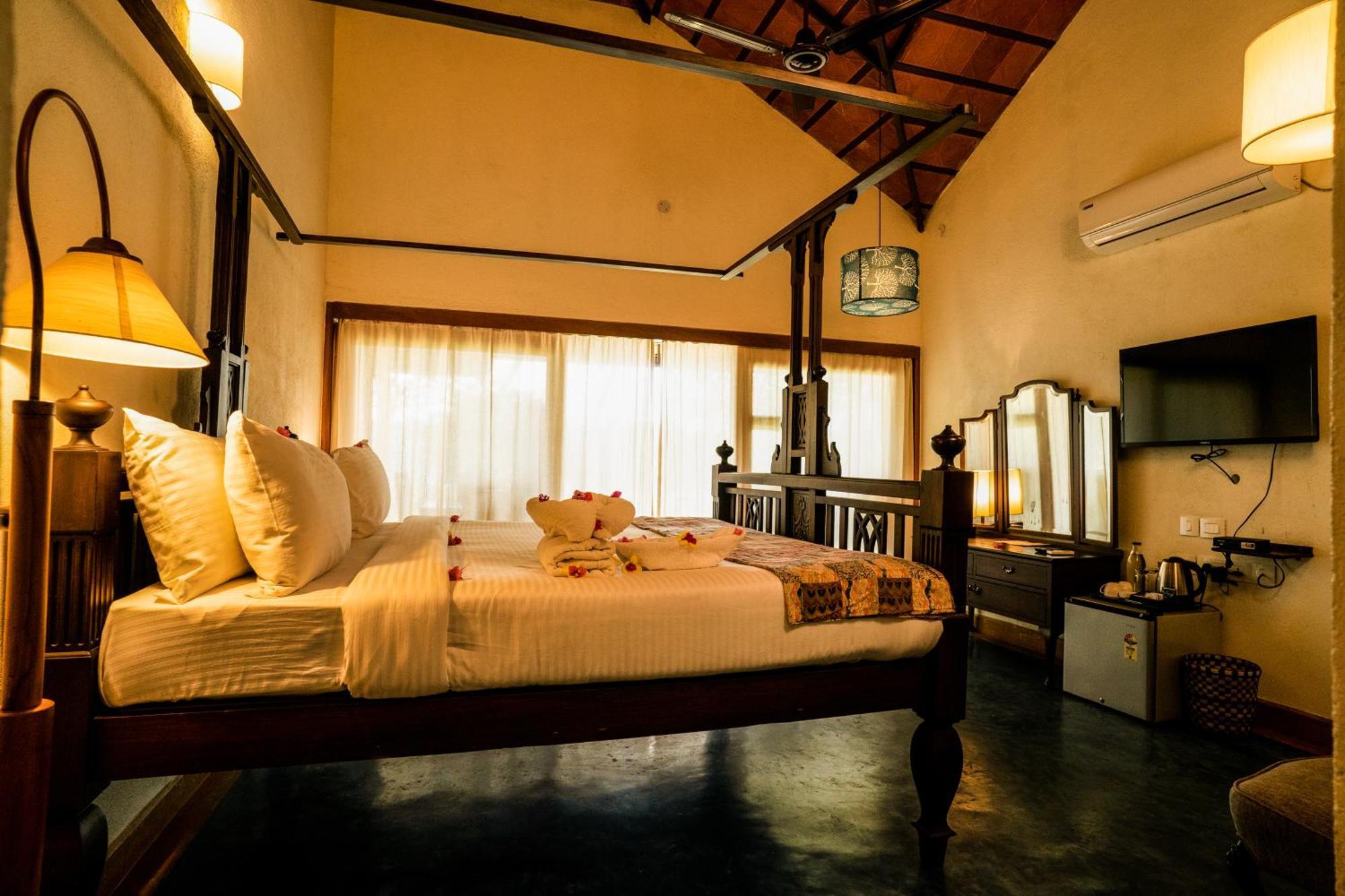Cranganor History Cafe & Riverside Chateau North Paravur المظهر الخارجي الصورة